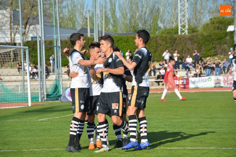 Unionistas celebra un gol el pasado curso