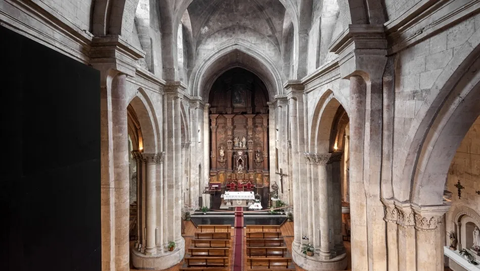 Interior de la iglesia de San Martín tras esta reforma