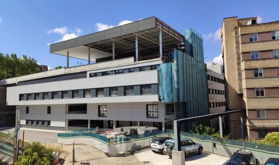 Uno de los bloques del nuevo Hospital de Salamanca. Foto EP