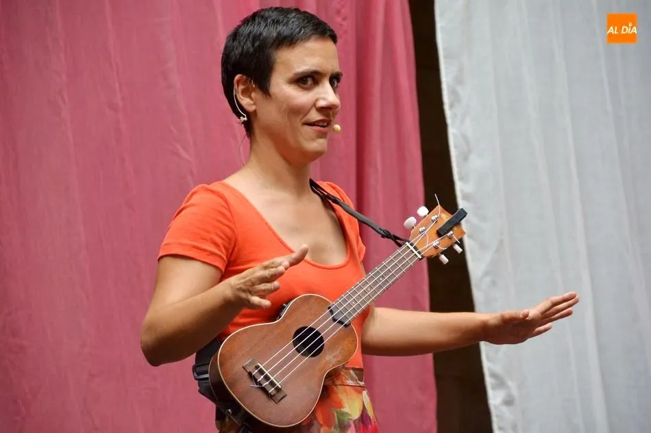 El Cuarto Encuentro de Payasas “A una nariz pegadas”, se inaugura el 4 de diciembre con una Gala-Cabaret presentada por Chica Charcos