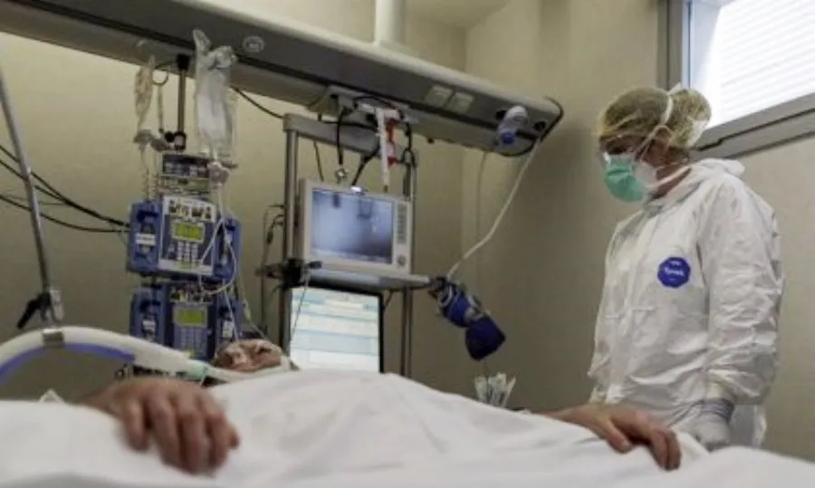 El sindicato de Enfermería ha reivindicado constantemente, desde el comienzo de la pandemia, la necesidad de reforzar las plantillas. Foto de archivo EP