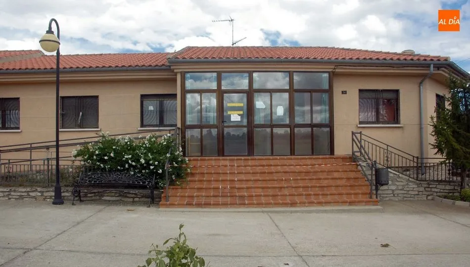 La residencia de Almendra acoge a 12 personas mayores