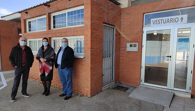 El Ayuntamiento de Santa Marta cede las instalaciones de los vestuarios al Centro de Salud