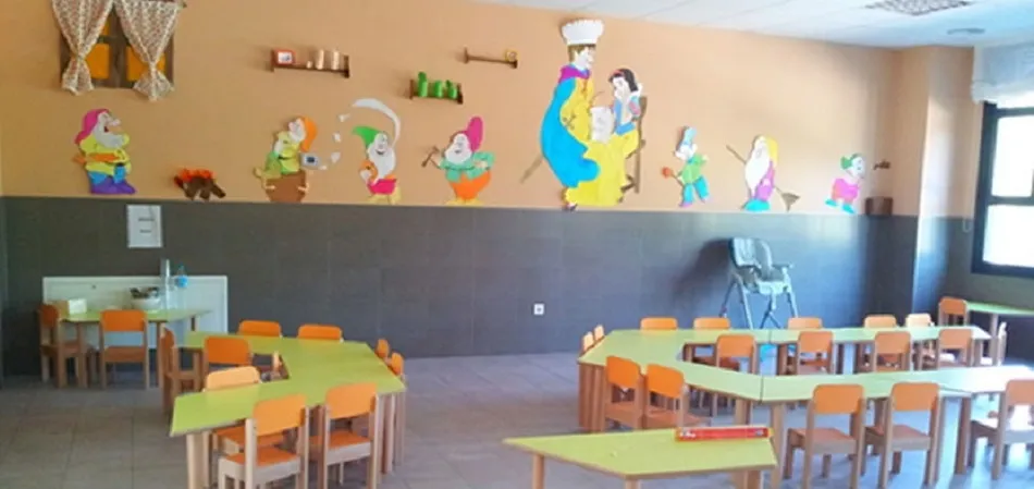 Tras comunicar la situación a las familias, se ha procedido a activar el protocolo de seguridad