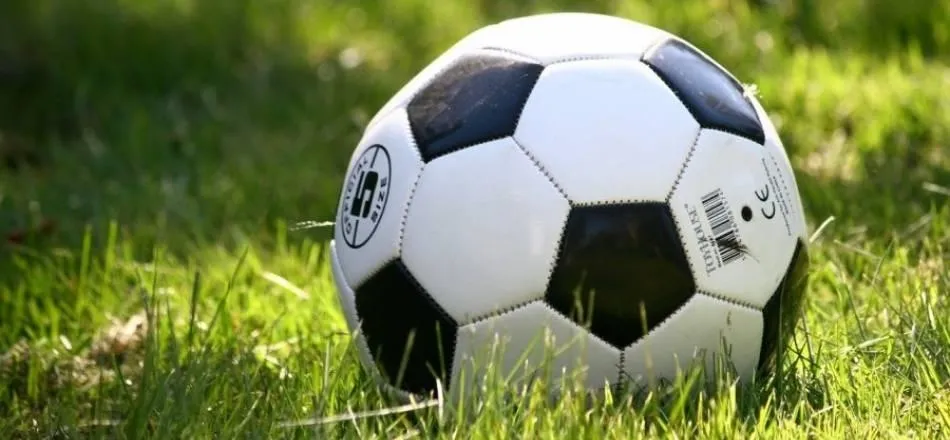 Los test de Covid serán semanales en 2ªB y 3ª División y en Primera y segunda femeninas y de...