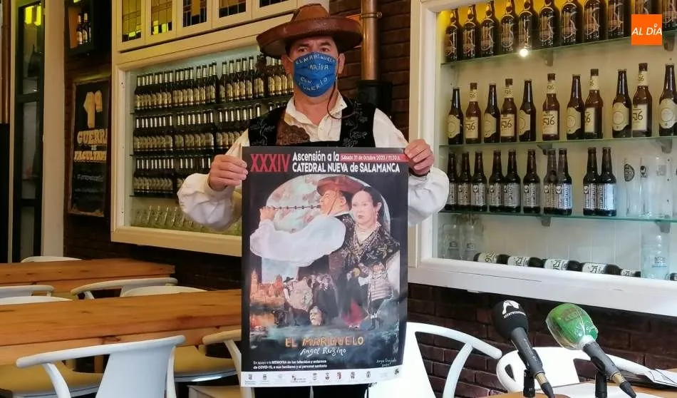 Ángel Rufino de Haro, ‘ El Mariquelo’ , en la presentación de la XXXIV Ascensión a la Catedral Nueva de Salamanca. Foto de Lydia González