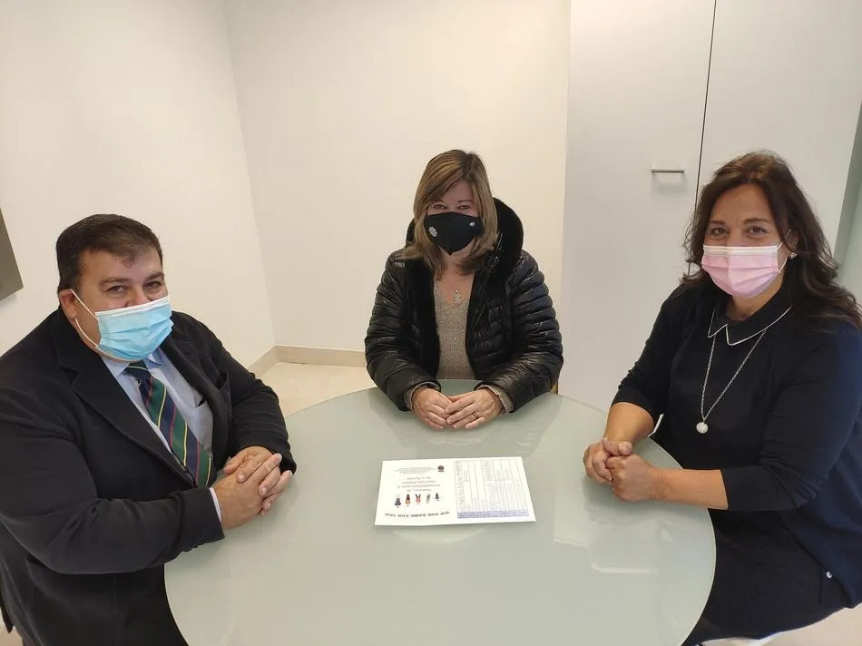 Los concejales de Bienestar Social, Educación e Infancia - Ayto. Santa Marta