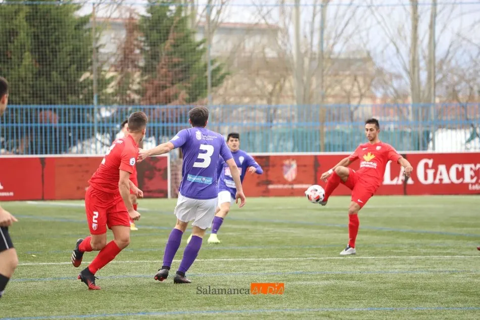 Imagen del duelo de la pasada semana del Santa Marta