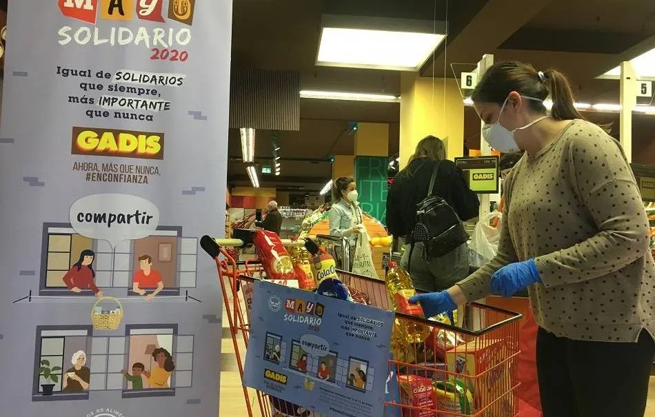 Los supermercados GADIS se suman a la iniciativa solidaria La gran recogida