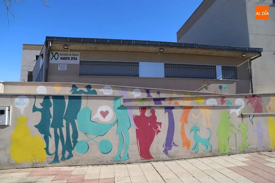 Sede de la Asociación Vecinal Huerta Otea en la calle Vicente Beltrán de Heredia. Foto de Lydia González