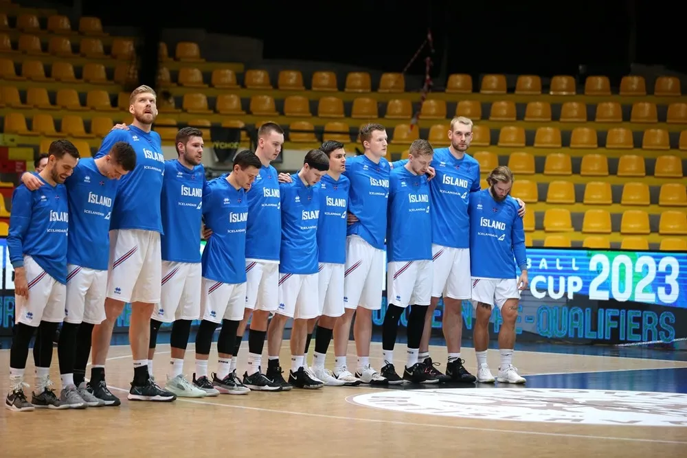 Hilmarsson, con Islandia / Aquimisa