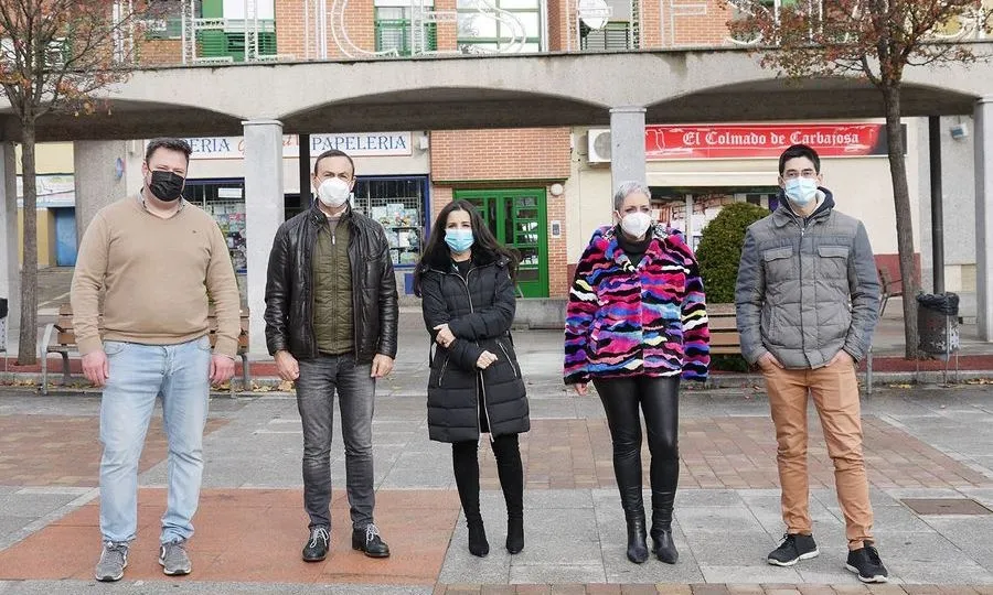 Presentación del II Concurso de Decoración Navideña de Carbajosa de la Sagrada, para fomentar el consumo en el comercio local