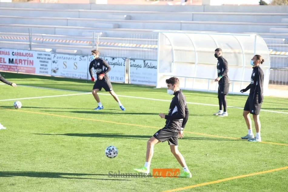 Un entrenamiento de Unionistas en el Reina Sofía