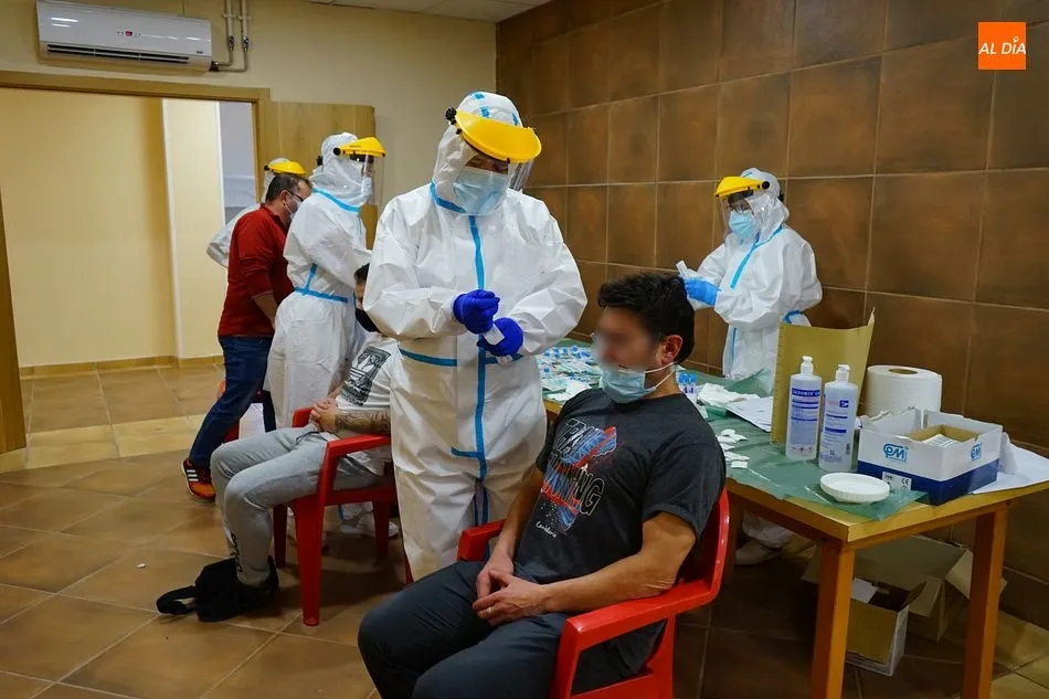 Las pruebas PCR facilitan el control de contagios. Foto de archivo