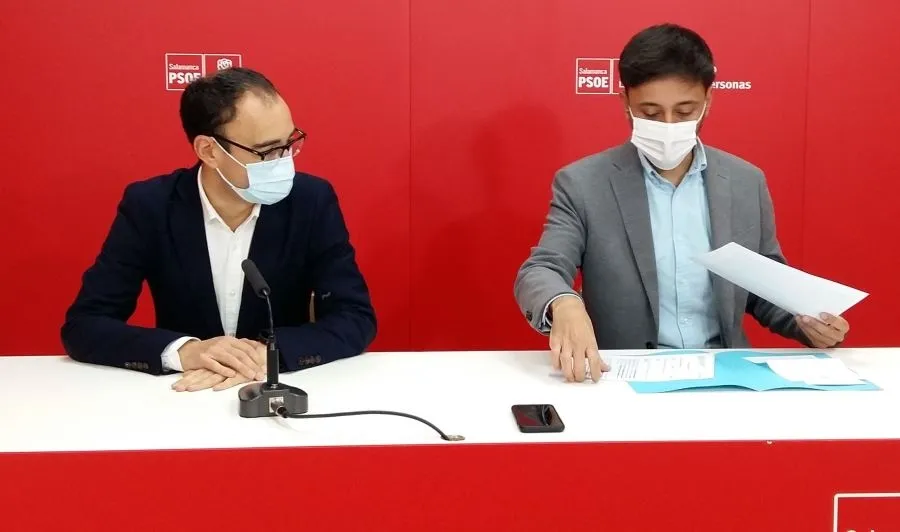 El diputado socialista por Salamanca, David Serrada, junto al senador Fran Díaz. Foto PSOE