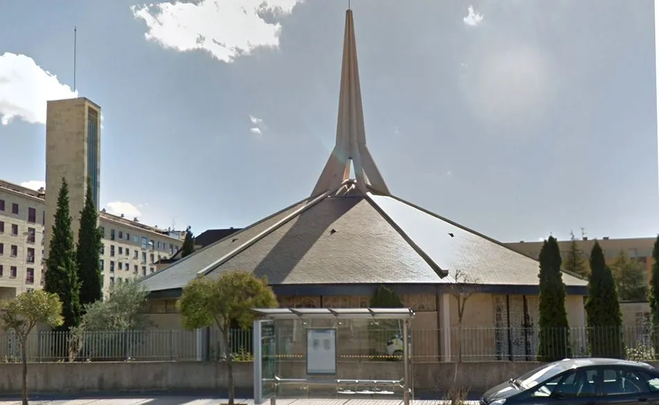 Iglesia de Nuestra Señora de Lourdes - Diócesis de Salamanca