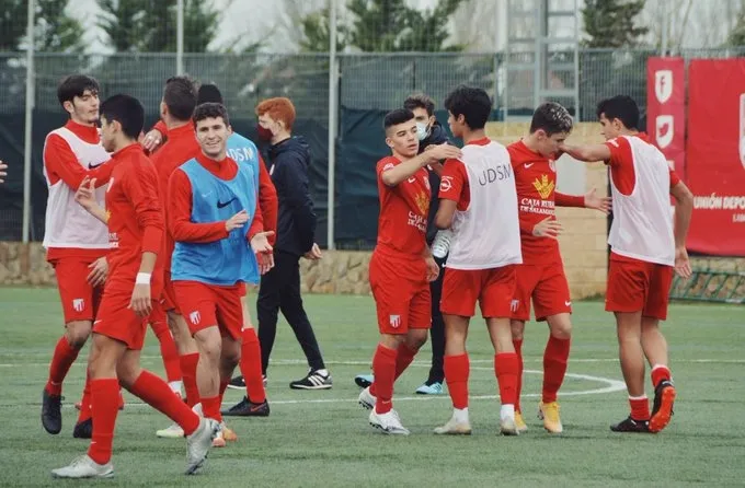 El Santa Marta celebra la victoria / UD Santa Marta