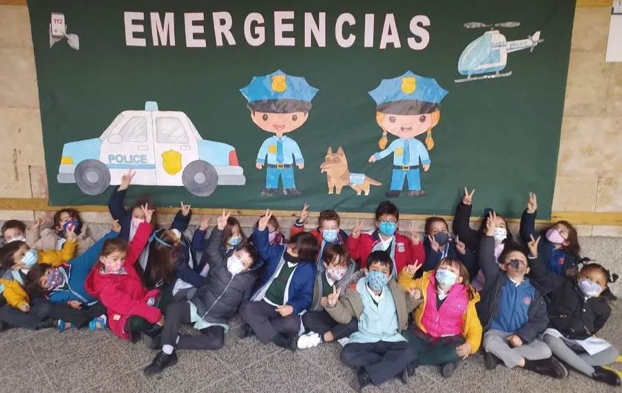 Juntos aprendemos y nos divertimos, el próximo trimestre continuaremos disfrutando de nuestro cole, explican estos escolares de Calasanz
