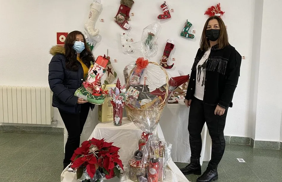 La bota de Navidad de Jenny Monserrate se lleva el concurso solidario de Guijuelo