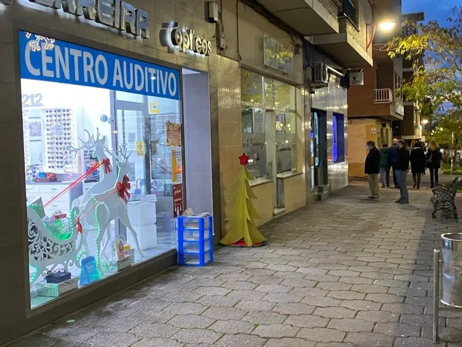 Uno de los escaparates participantes en el concurso - Ayto. Santa Marta