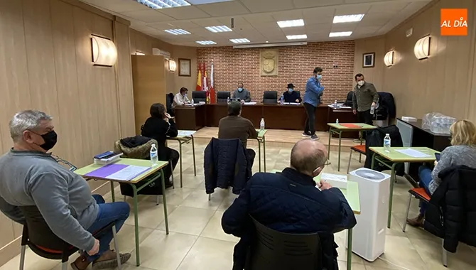 Macotera celebraba un Pleno extraordinario, ultimo del año, este miércoles