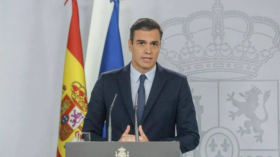 Sánchez, sobre las primeras personas vacunadas en España: Representan una nueva etapa...
