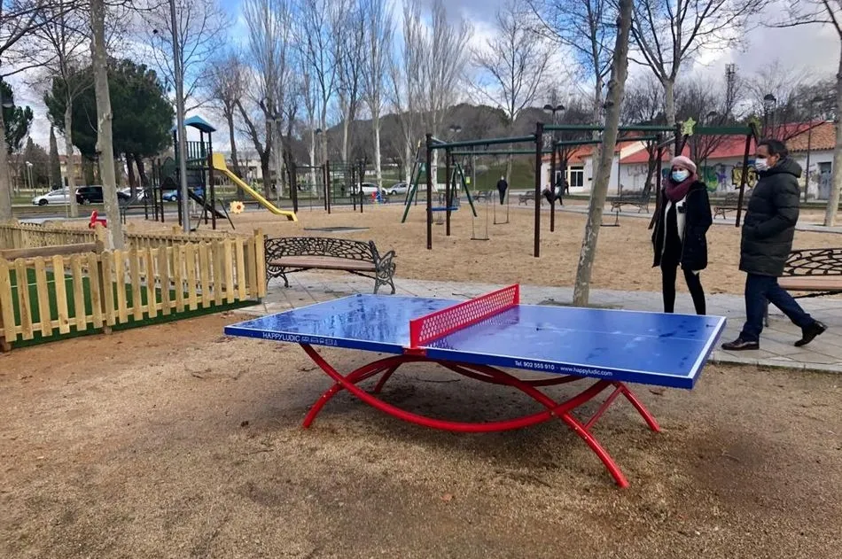 El renovado Parque de los Gozos y las Sombras, en el barrio Garrido