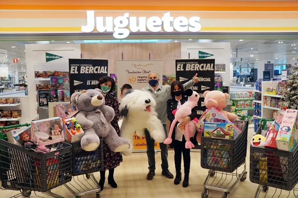 Guadalupe Corzo, Compras de El Corte Inglés, Paco Arango, presidente de Aladina y Raquel Coco, directora de El Corte Inglés El Bercial