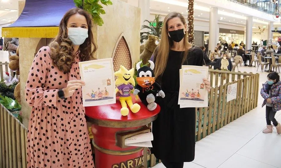 Entre todos los que entreguen estas cartas especiales a Melchor, Gaspar y Baltasar se sorteará una merienda y cuatro entradas de cine para que disfrute toda la familia