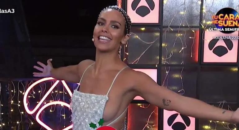 Cristina Pedroche con su vestido mascarilla