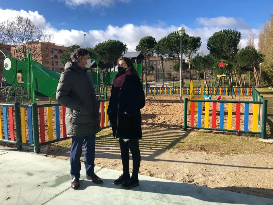 El alcalde, Carlos García Carbayo, visita las nuevas instalaciones - Ayto. Salamanca