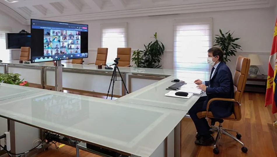 Imagen de una de las reuniones mantenidas con el comité de expertos de Castilla y León desde el inicio de la pandemia