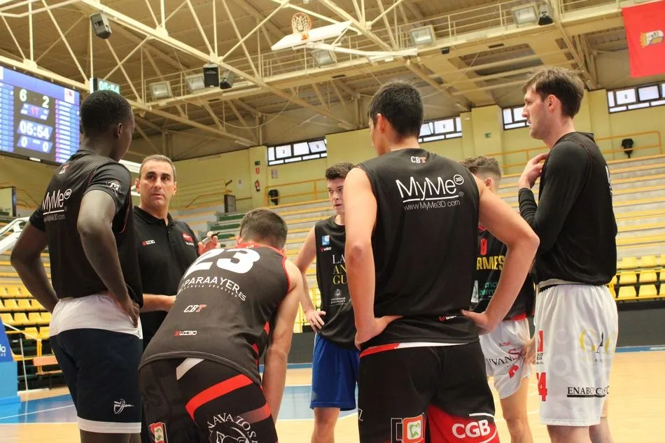 Aplazado el Caja Rural de Zamora frente a Usal La Antigua por un positivo en el equipo salmantino  
