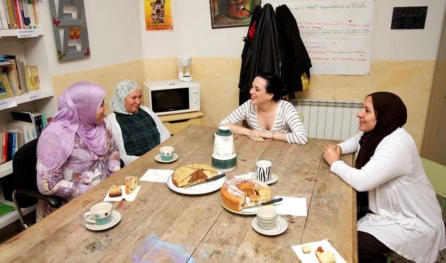 Más de 40.000 personas inmigrantes, o niños, niñas y jóvenes en situación de vulnerabilidad serán las beneficiarias de los 80 proyectos seleccionados en esta convocatoria de la Fundación la Caixavas Sociales 2020