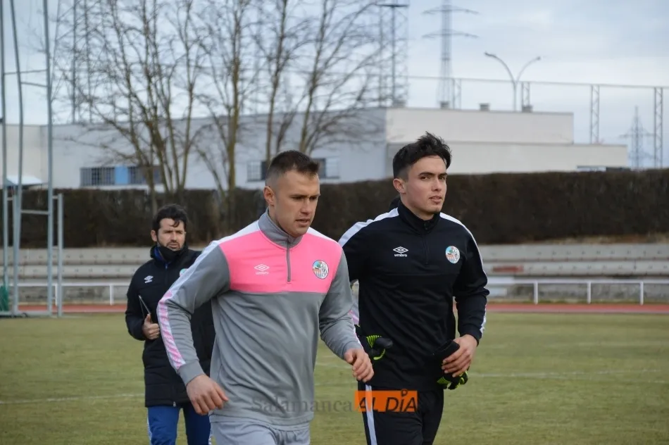 Kristian y Mike, del filial, trotan por Las Pistas