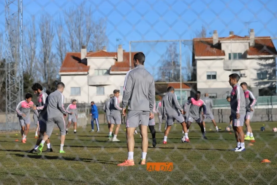El Salamanca UDS, con Ernest incluido, en la sesión del viernes / Lydia González