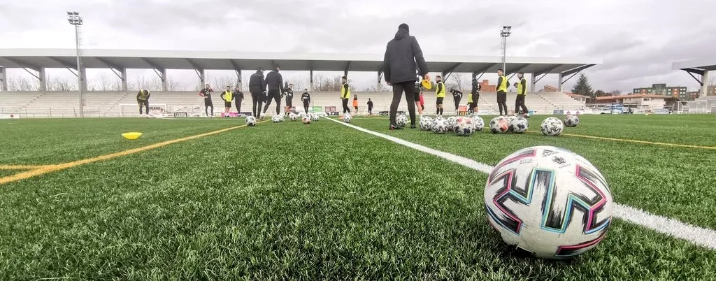 Unionistas, sobre el Reina / Unionistas CF