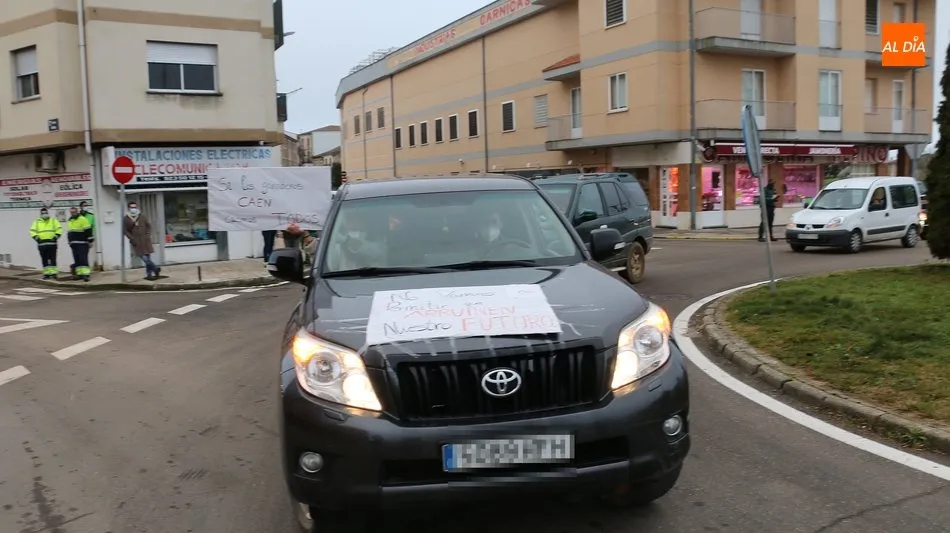 La convocatoria de movilización la realizan los propios ganaderos mediante un grupo de Whatsapp