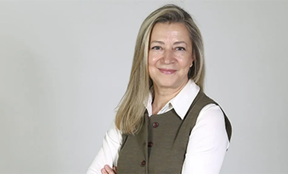 La profesora titular de Filología Francesa Elena Llamas Pombo