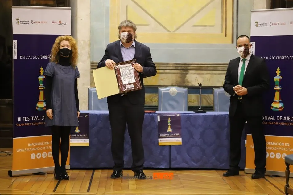 Shirov, tras ganar el certamen / Lydia González