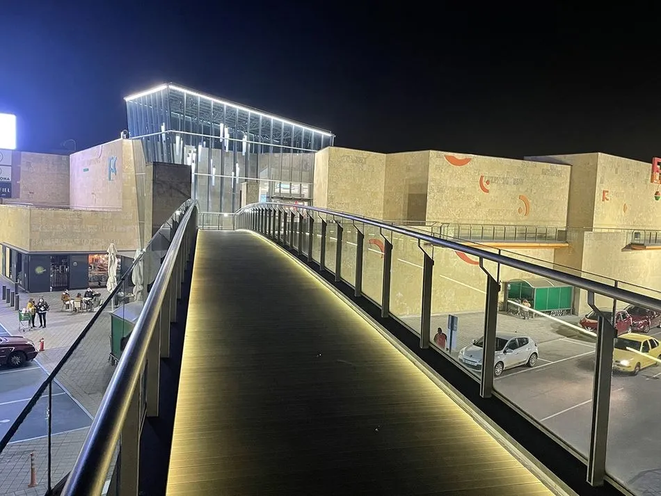 El Tormes de amarillo, por el Día de las Enfermedades Raras