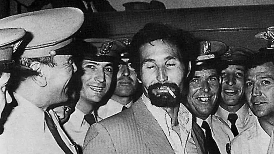 Momento de una de las detenciones del perseguido Eleuterio Sánchez, El Lute. Foto del ARCHIVO del DIARIO DE CÁDIZ