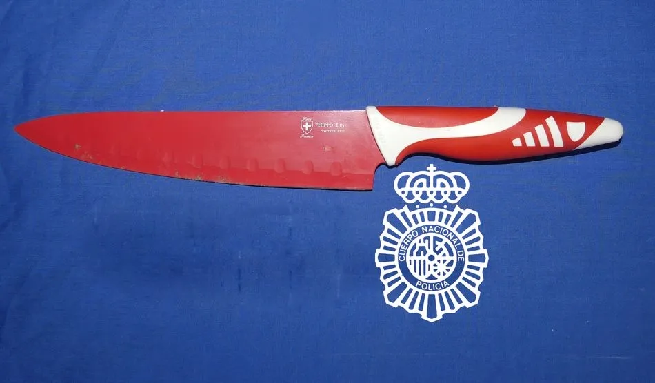 Cuchillo utilizado por el detenido