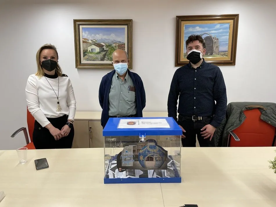 Se reparten los 1.050 euros de la campaña Esta Navidad me pido Guijuelo