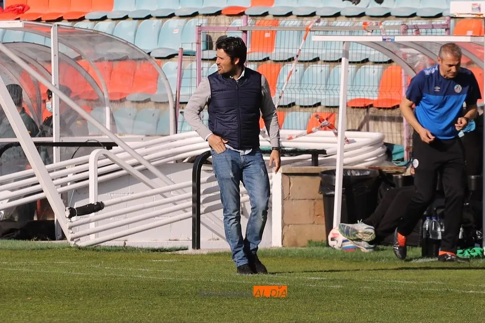 Escobar, en la banda del Helmántico