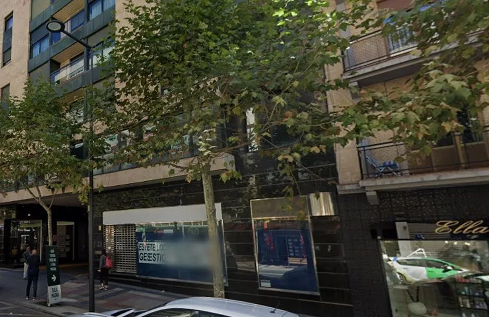 Subasta de trasteros y locales, entre otros, ubicados en la calle María Auxiliadora