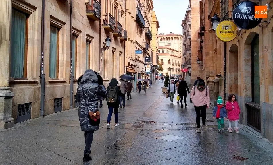 Las bajas laborales por contagio o cuarentena por Covid se disparan en Salamanca por encima de las...