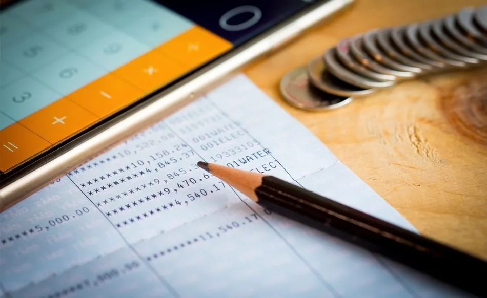 ¿Cómo fraccionar los gastos de la cuenta corriente sin tarjeta?: la nueva apuesta de la banca