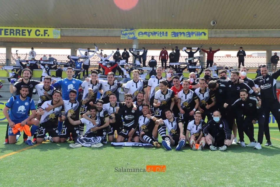 Unionistas celebra el pase a la PRO