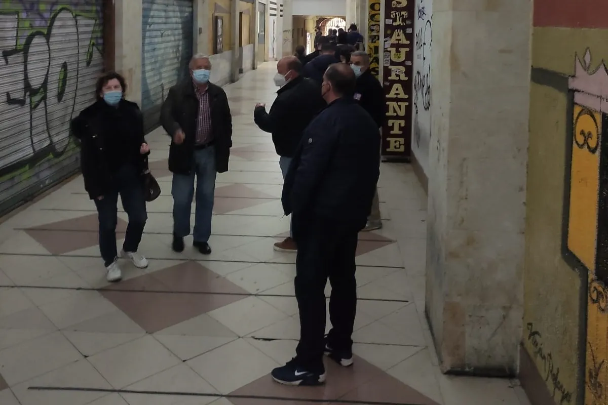 Colas para conseguir el nuevo abono / Salamanca CF UDS